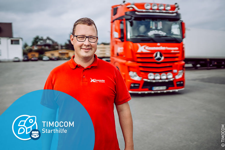 Transportunternehmer Keunecke vor seinem LKW